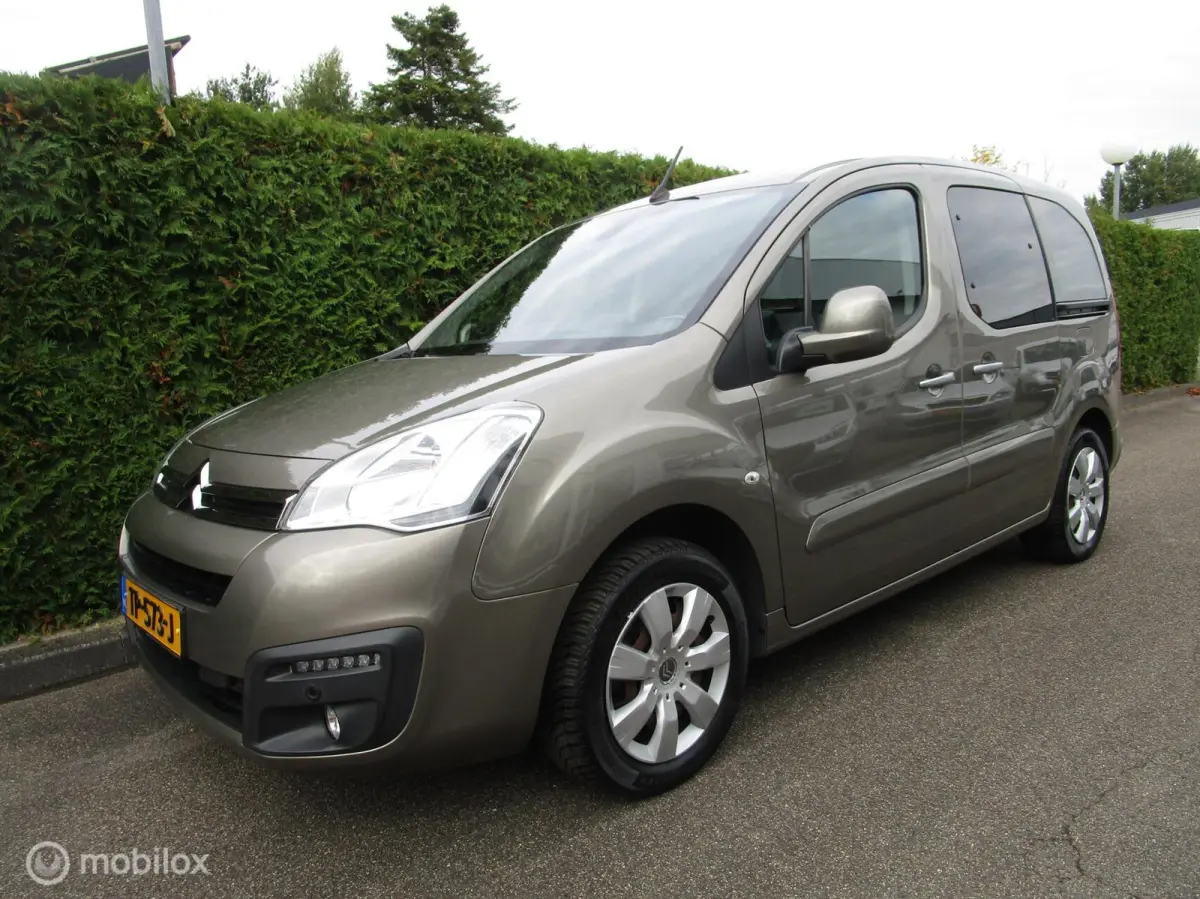 - Navigatie - PDC - 37.000 KM !