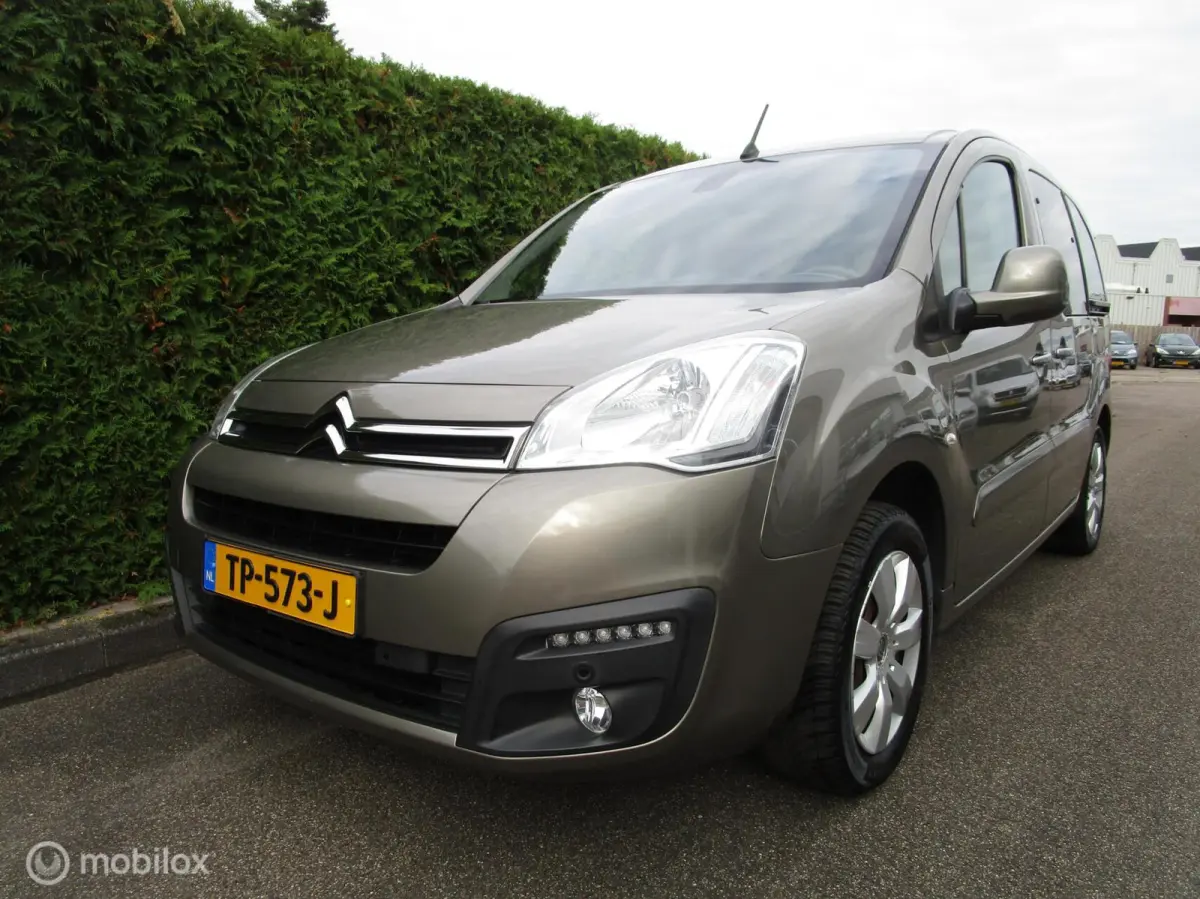 - Navigatie - PDC - 37.000 KM !