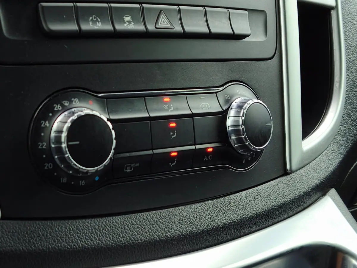 114CDI XXL AUTOMAAT LED L3 LEER CRUISE AIRCO TREKHAAK CAMERA