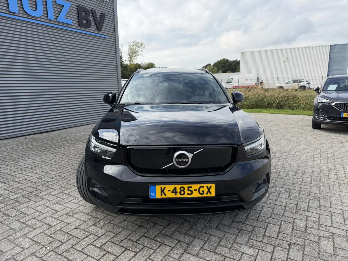 P8 AWD R-Design Panoramadak Trekhaak 20 inch Carplay Harman-Kardon Keyless Entry