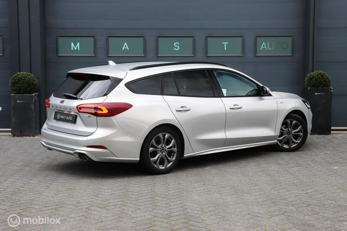 1.0 EcoBoost Hybrid ST Line|LED|STOEL&STUUR VERM.|CRUISE|CARPLAY