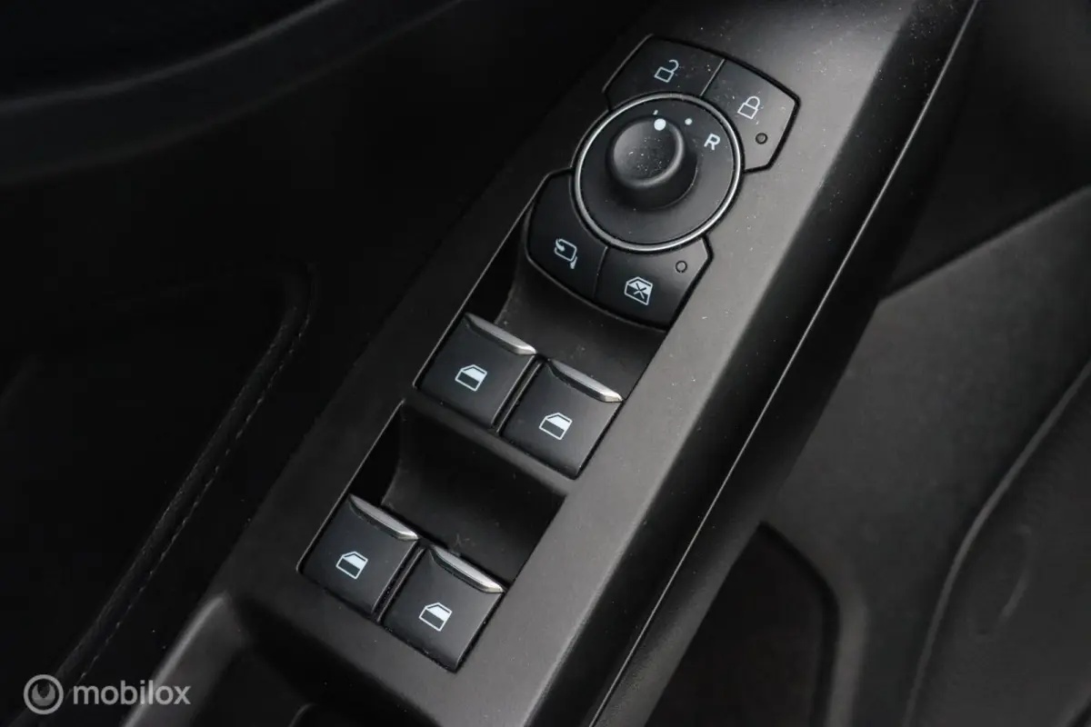 1.0 EcoBoost Hybrid ST Line|LED|STOEL&STUUR VERM.|CRUISE|CARPLAY