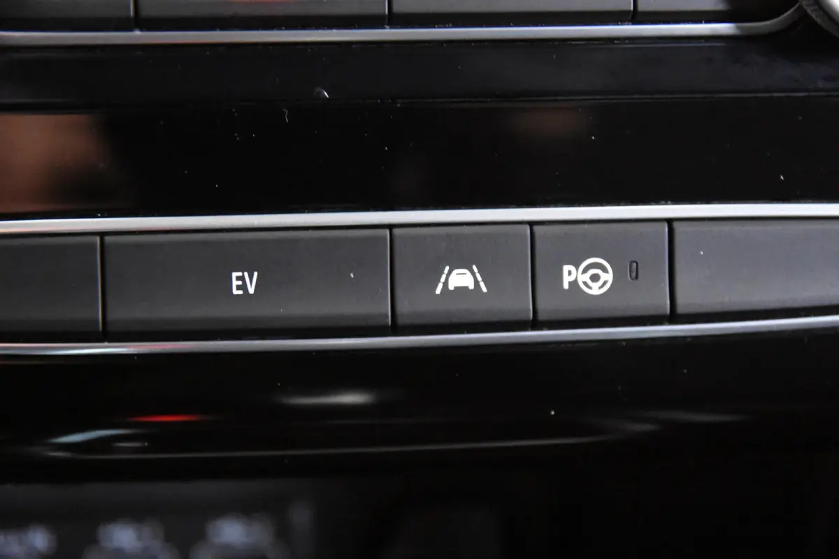 Estate 1.6 *1ste Eigenaar*Leer*Navigatie*Keyless*