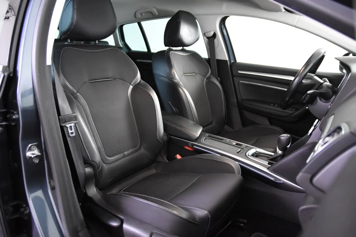Estate 1.6 *1ste Eigenaar*Leer*Navigatie*Keyless*