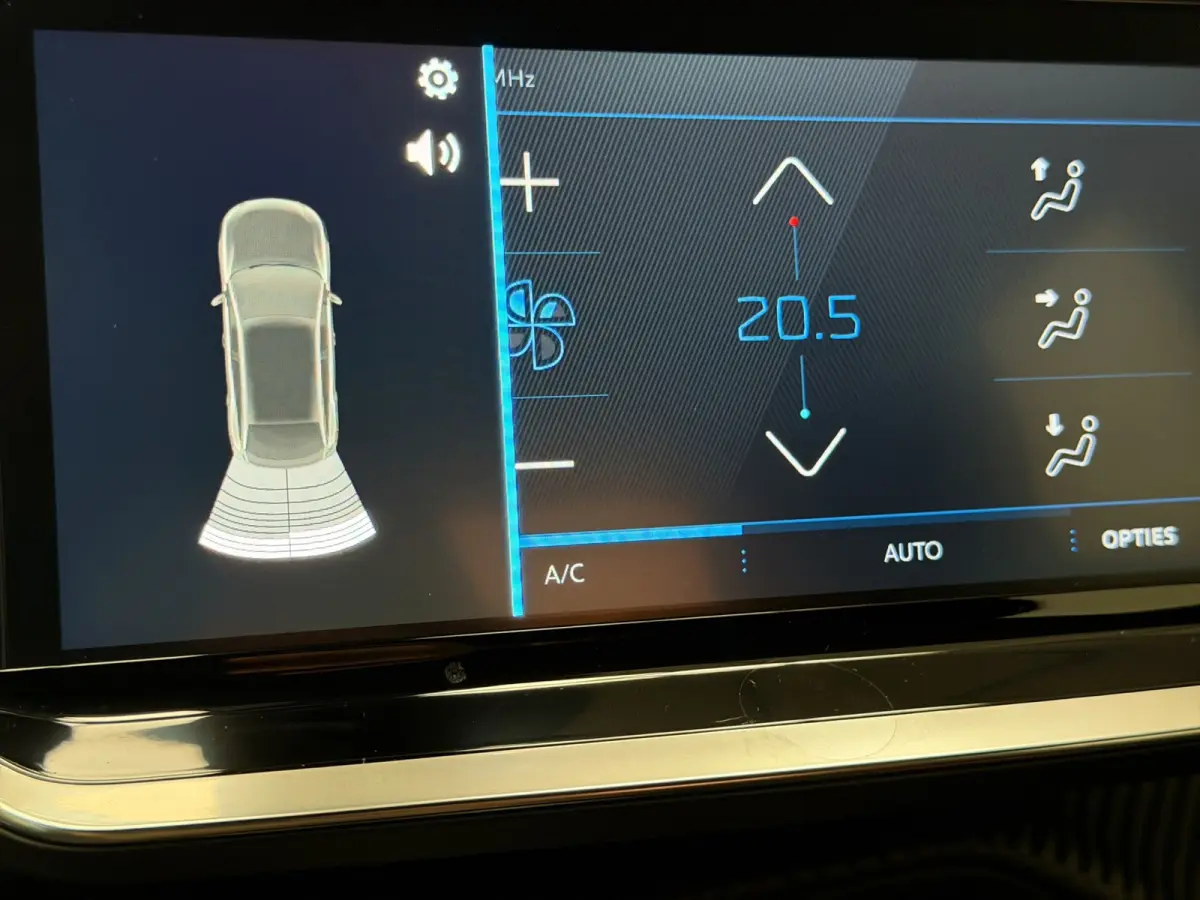 1.2 Hybrid 136 Style|Automaat|Cruise Control|Carplay|Climate Control