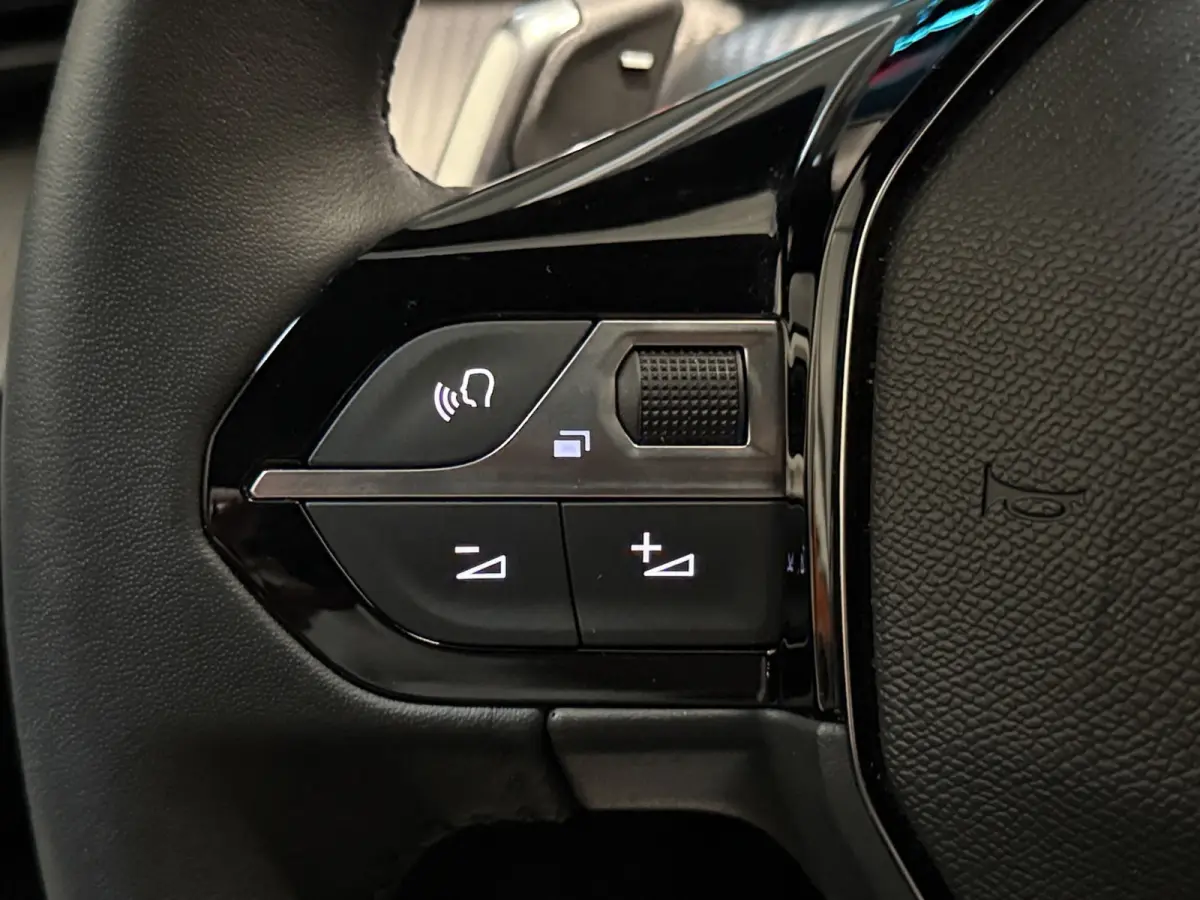 1.2 Hybrid 136 Style|Automaat|Cruise Control|Carplay|Climate Control