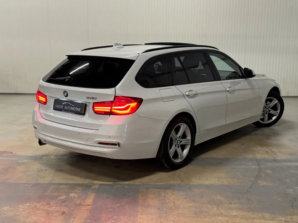 318i Luxury | SCHUIF/KANTEL | SHADOW LINE | XENON | STOELVERWAMING