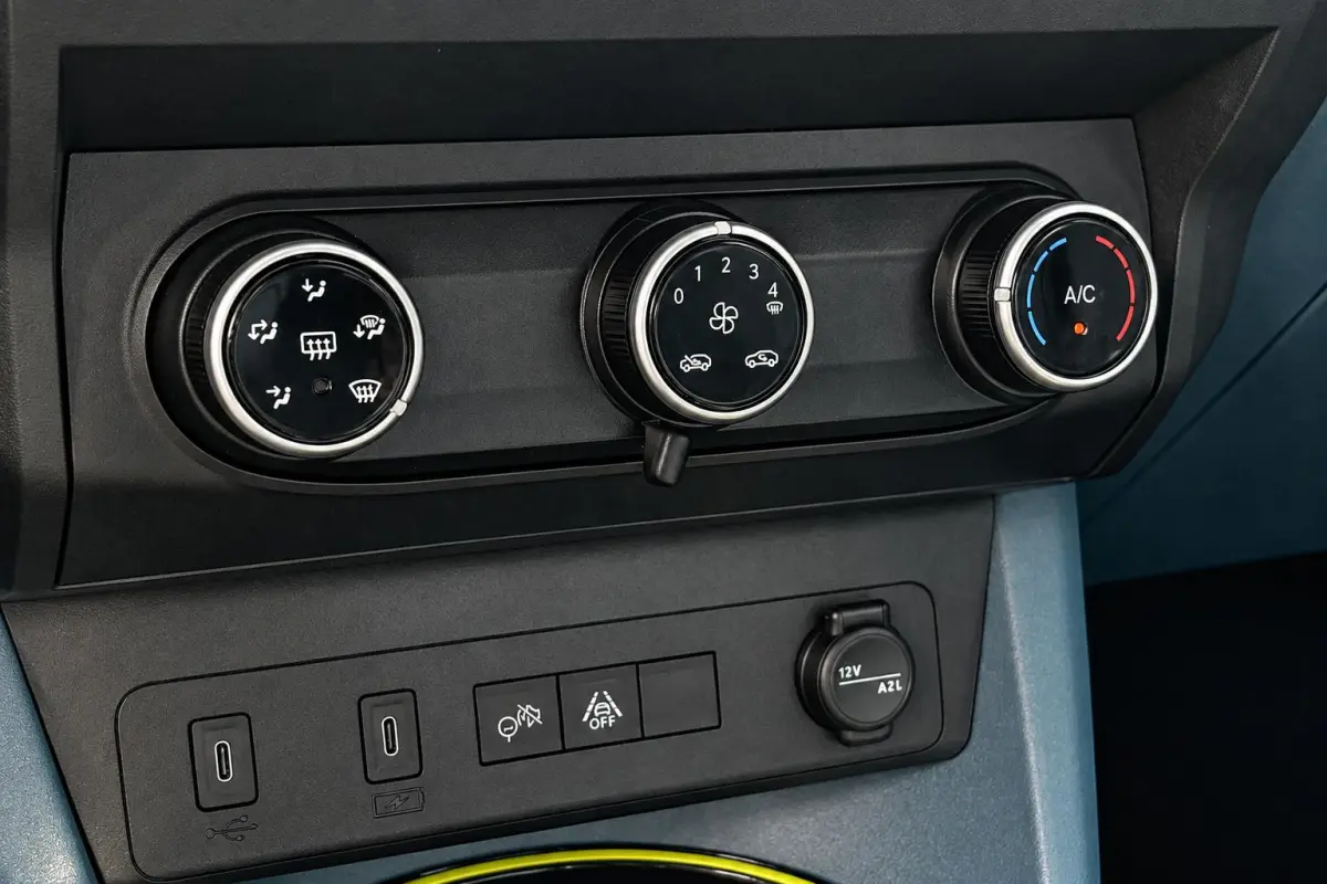 1.2 Hybrid ICON | Hoge Korting | DAB | PDC | Apple Carplay & Android Auto |