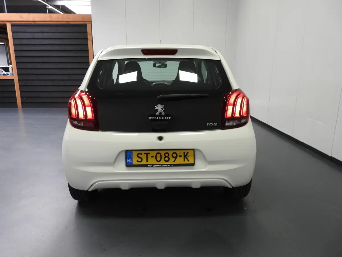 1.0 e-VTi Active Premium AIRCO/BLUETOOTH!