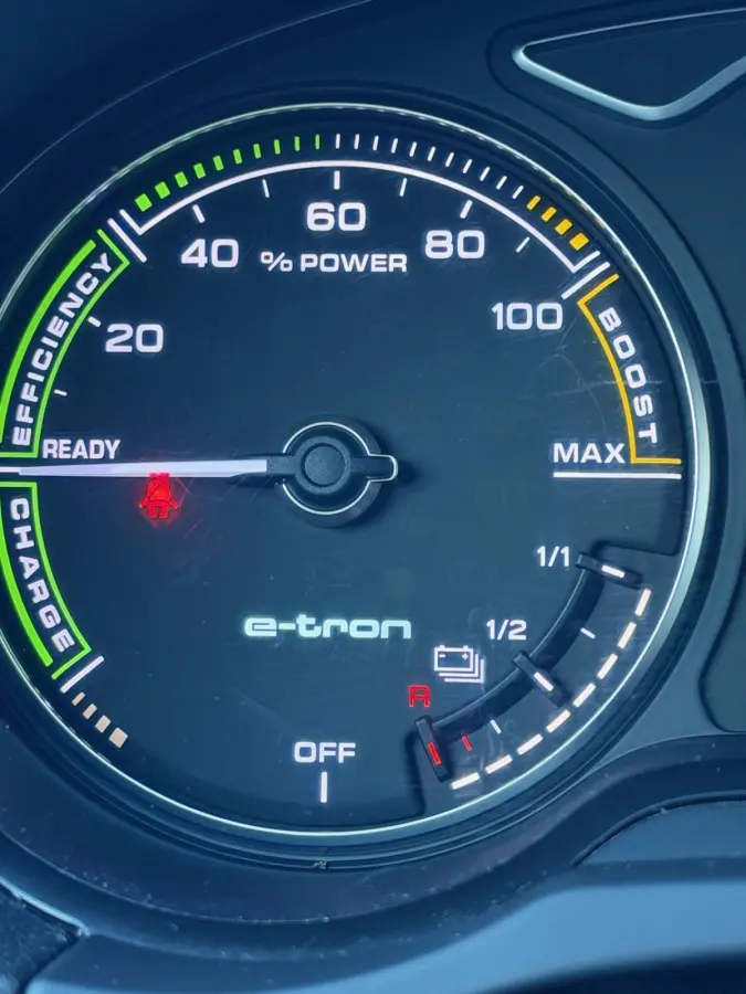 1.4 e-tron PHEV S-line Clima Cruise control Lane assist Xenon LED Licht metaal PDC Inruil mogelijk