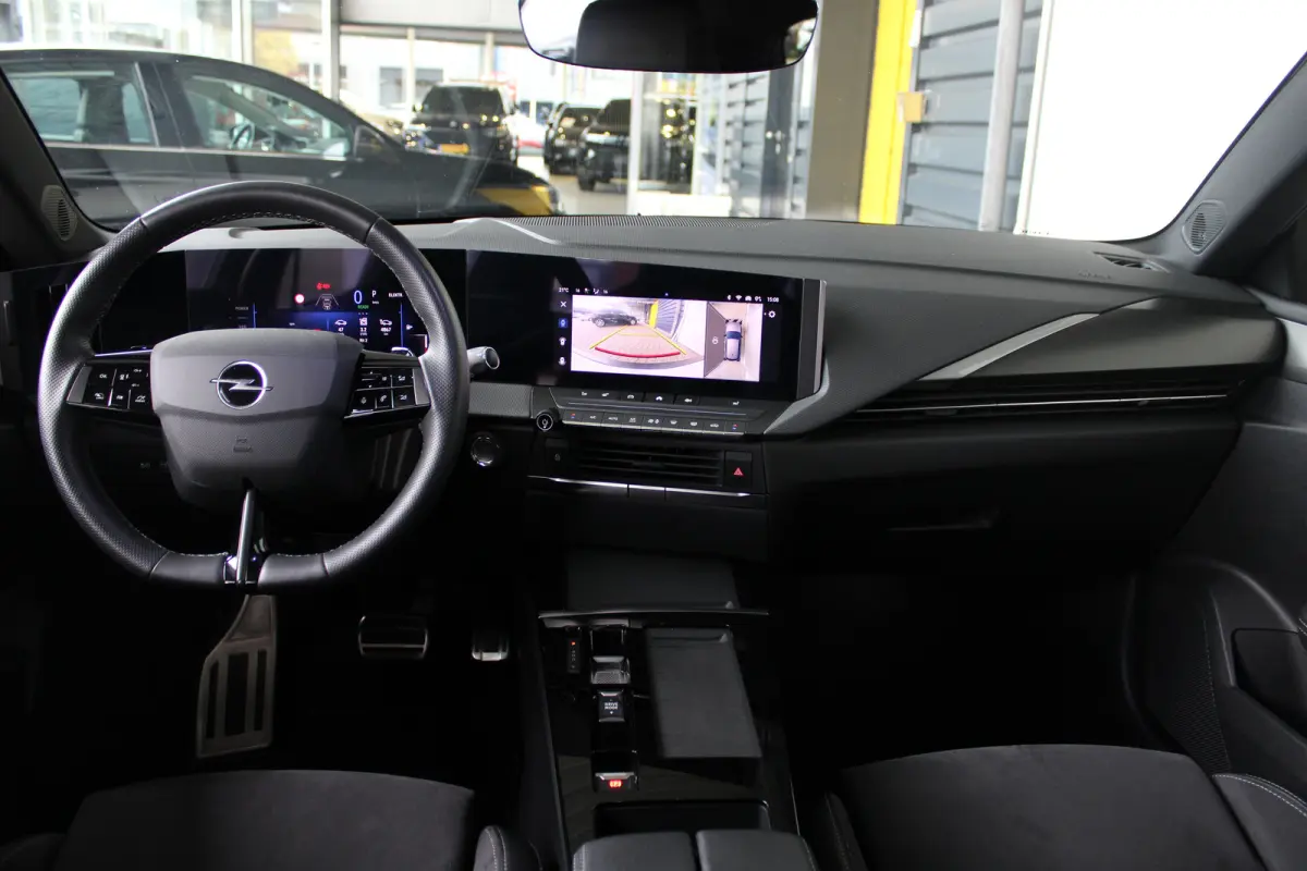 2023 1.6 Plug-in hybrid GSE | Afneembare trekhaak | Matrix LED | Memory-seat | Adaptieve cruise control | 360 |