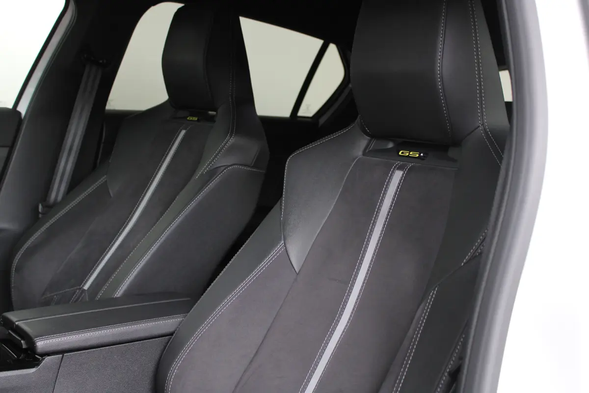 2023 1.6 Plug-in hybrid GSE | Afneembare trekhaak | Matrix LED | Memory-seat | Adaptieve cruise control | 360 |