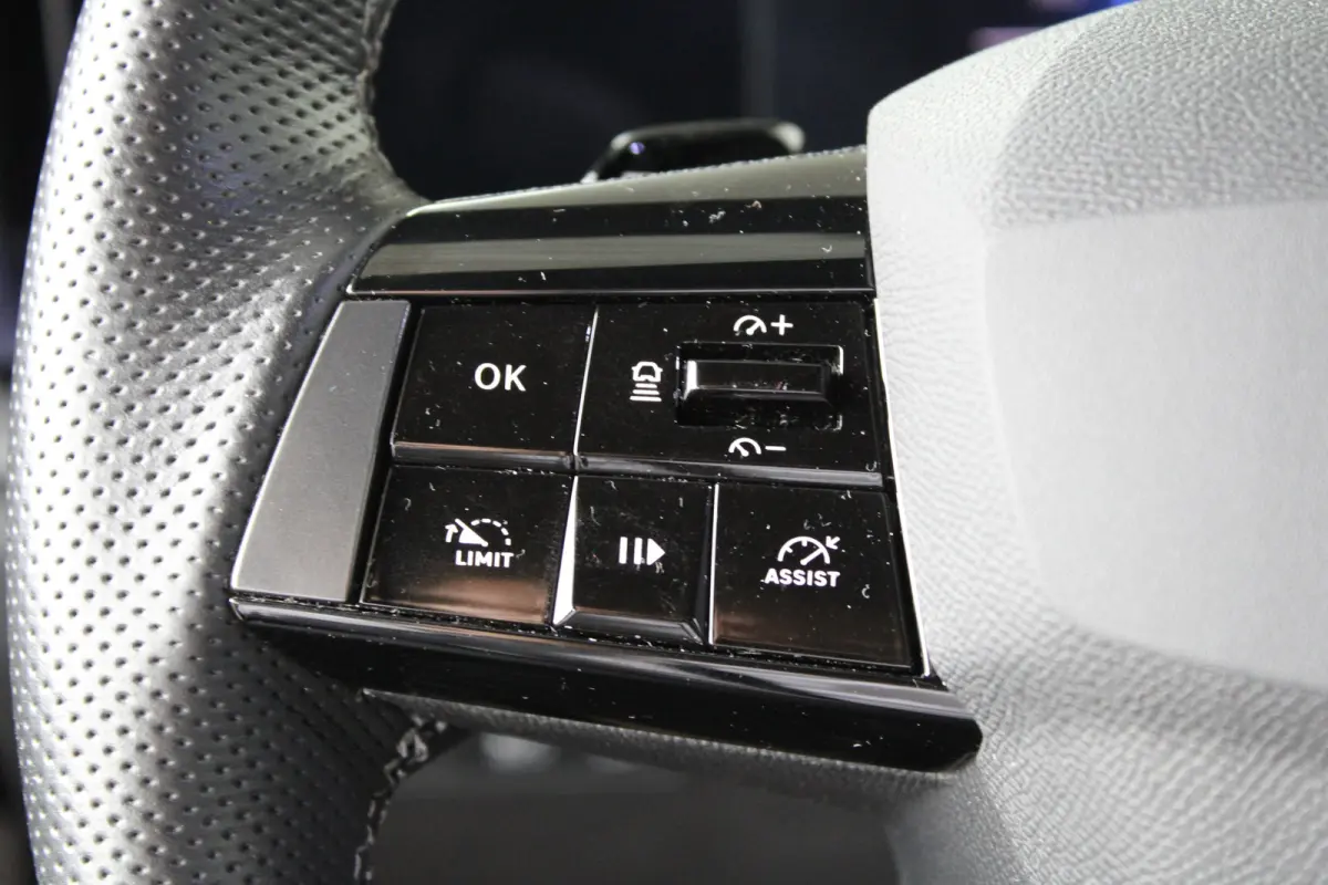 2023 1.6 Plug-in hybrid GSE | Afneembare trekhaak | Matrix LED | Memory-seat | Adaptieve cruise control | 360 |