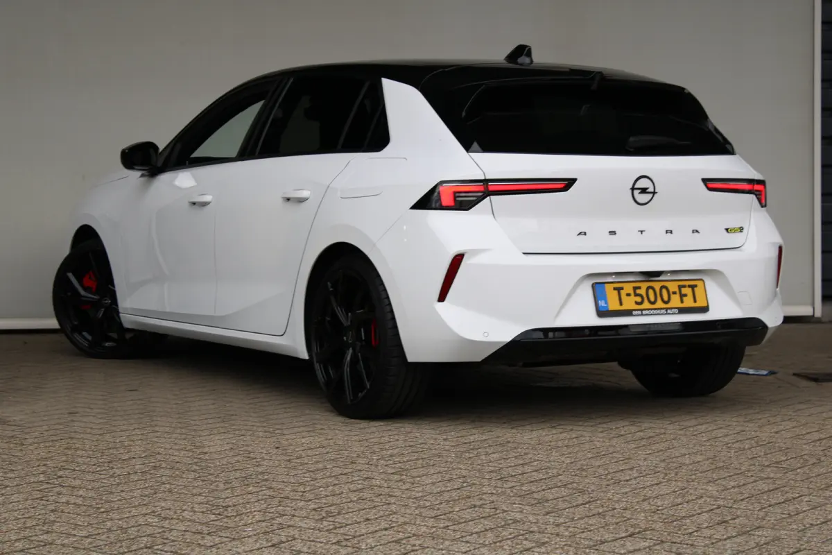 2023 1.6 Plug-in hybrid GSE | Afneembare trekhaak | Matrix LED | Memory-seat | Adaptieve cruise control | 360 |