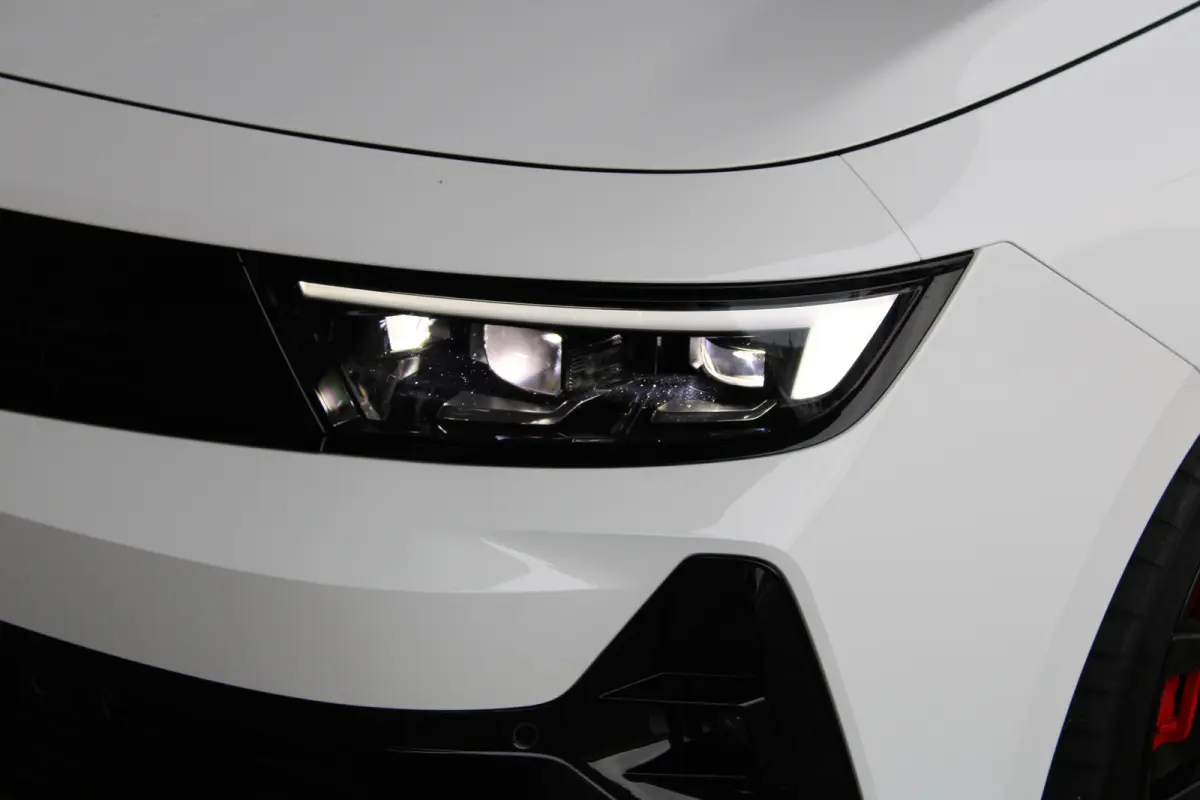 2023 1.6 Plug-in hybrid GSE | Afneembare trekhaak | Matrix LED | Memory-seat | Adaptieve cruise control | 360 |