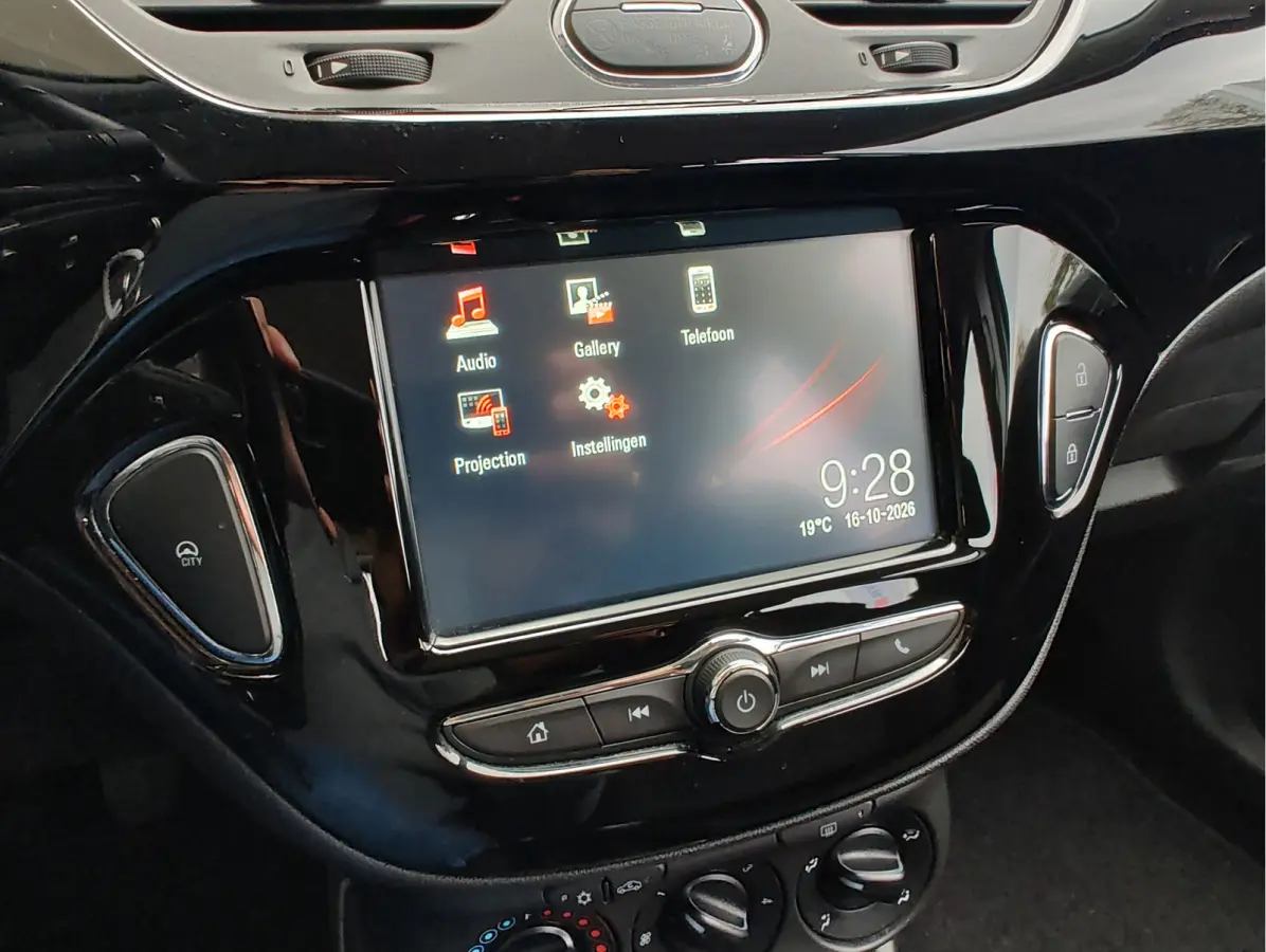 1.4 ONLINE EDITION Carplay/Android | Cruise | City Steering | Airco