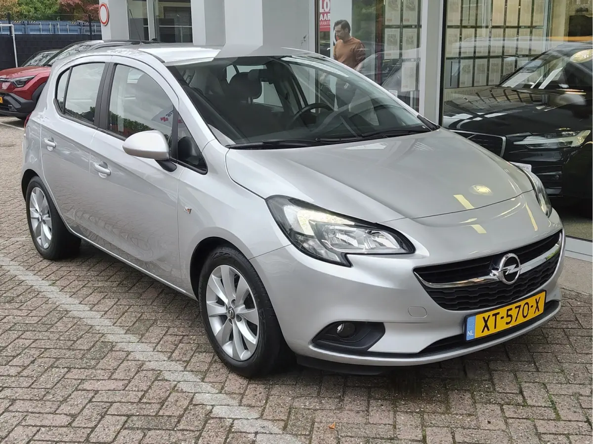 1.4 ONLINE EDITION Carplay/Android | Cruise | City Steering | Airco