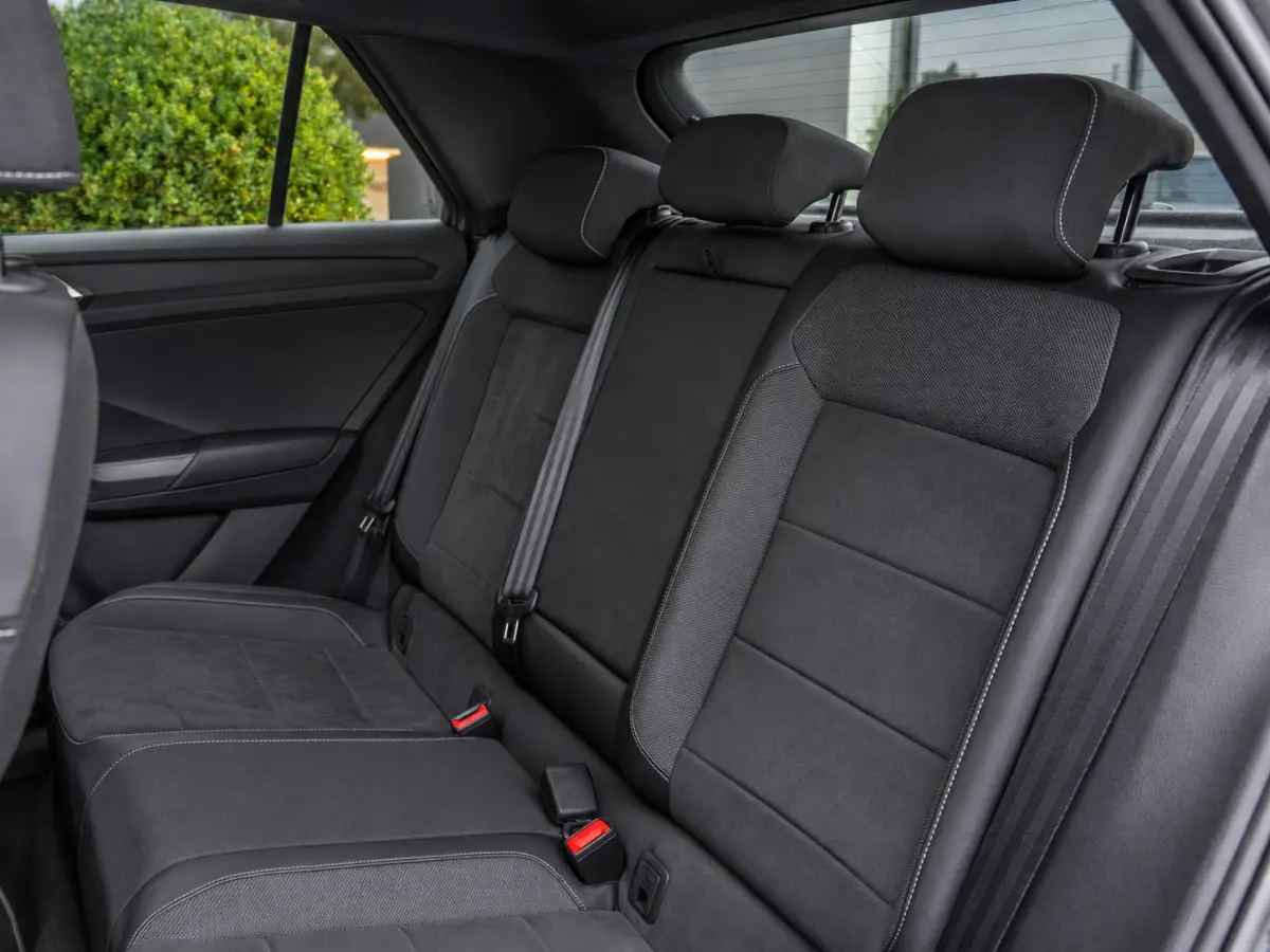 1.5 TSI R-Line|PANO|ACC|18''|MASSAGE|APP|IQ