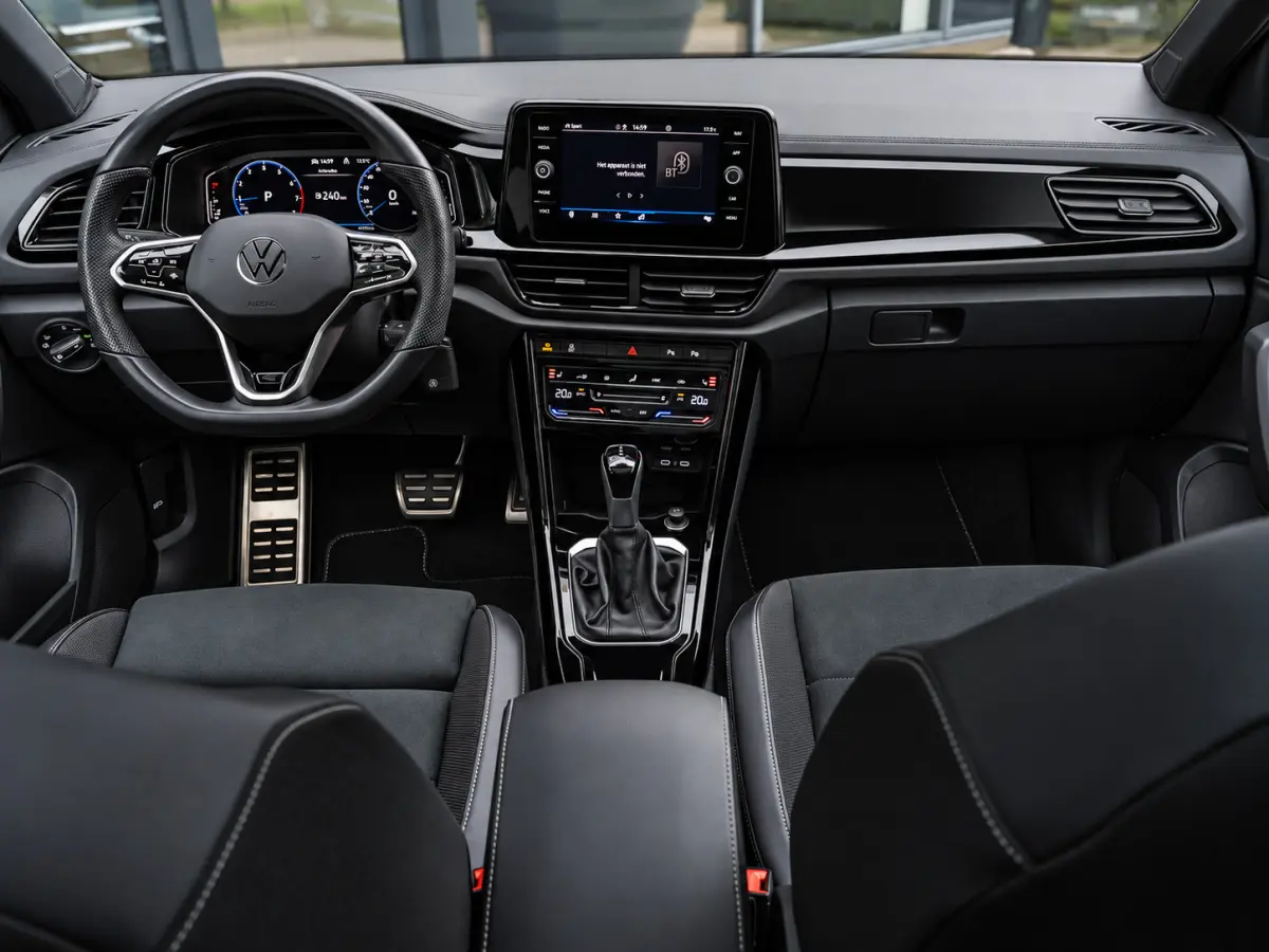 1.5 TSI R-Line|PANO|ACC|18''|MASSAGE|APP|IQ