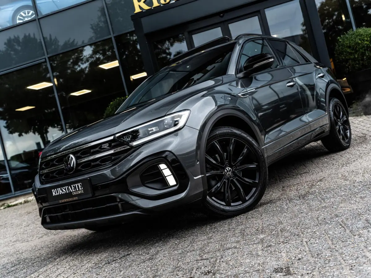 1.5 TSI R-Line|PANO|ACC|18''|MASSAGE|APP|IQ