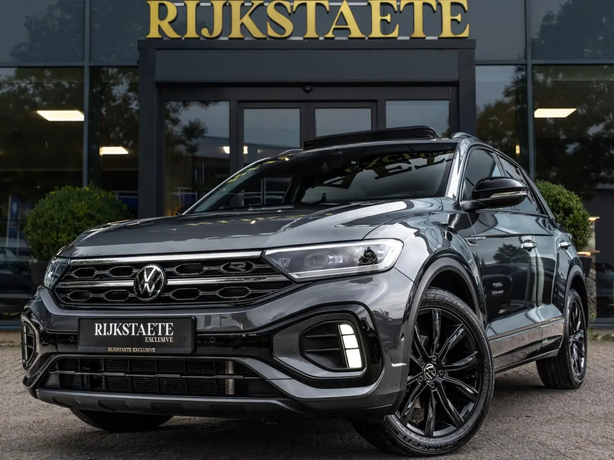1.5 TSI R-Line|PANO|ACC|18''|MASSAGE|APP|IQ