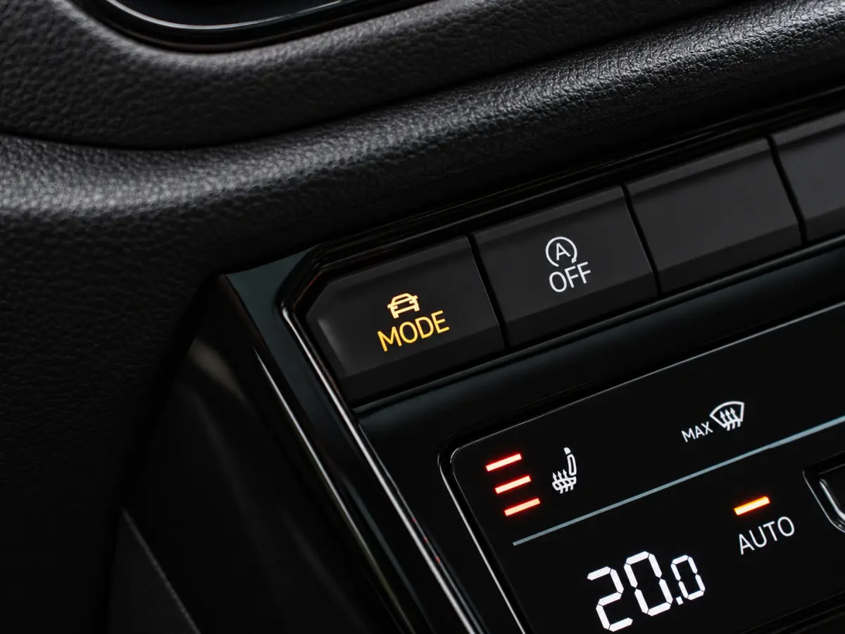 1.5 TSI R-Line|PANO|ACC|18''|MASSAGE|APP|IQ