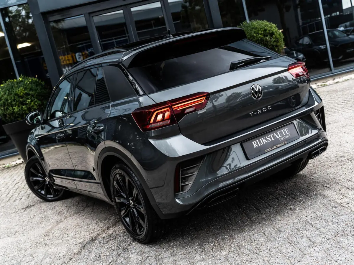 1.5 TSI R-Line|PANO|ACC|18''|MASSAGE|APP|IQ