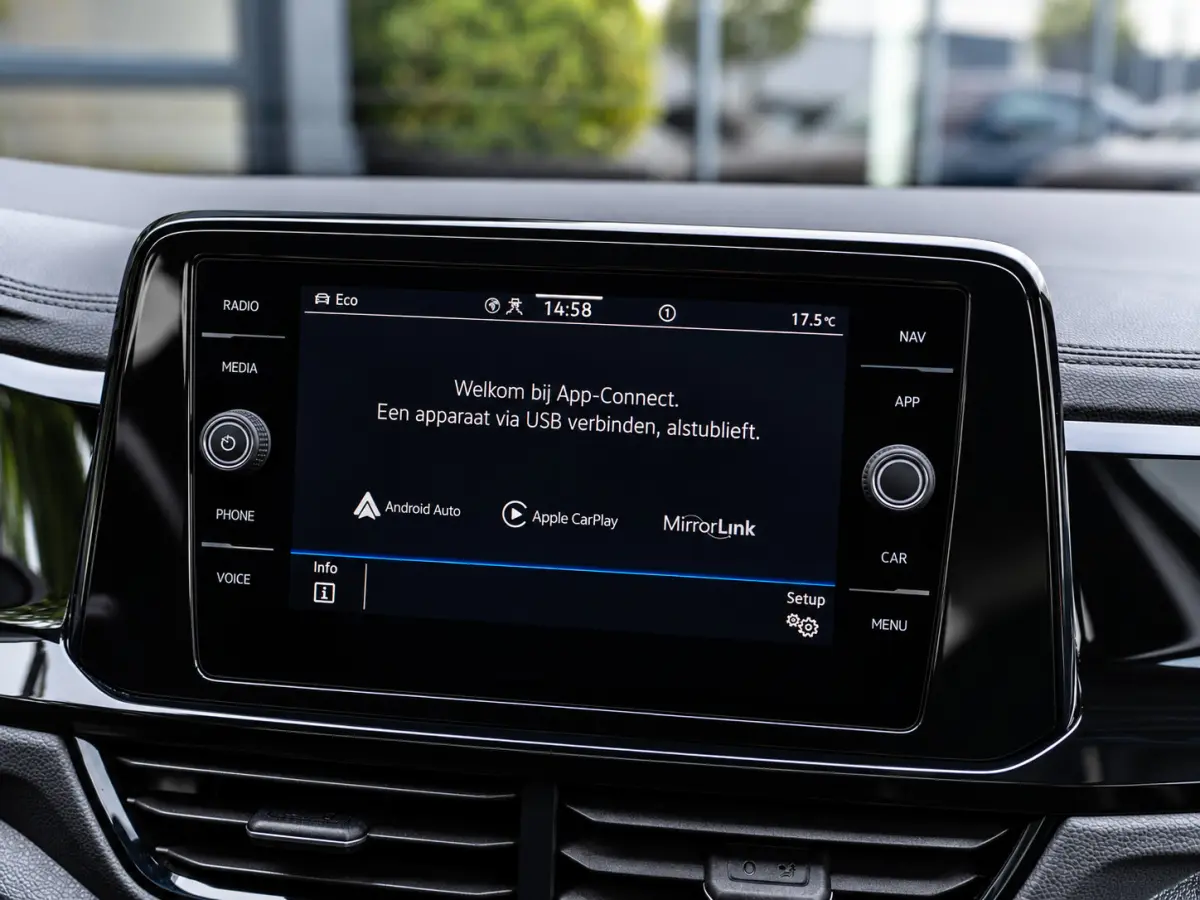 1.5 TSI R-Line|PANO|ACC|18''|MASSAGE|APP|IQ