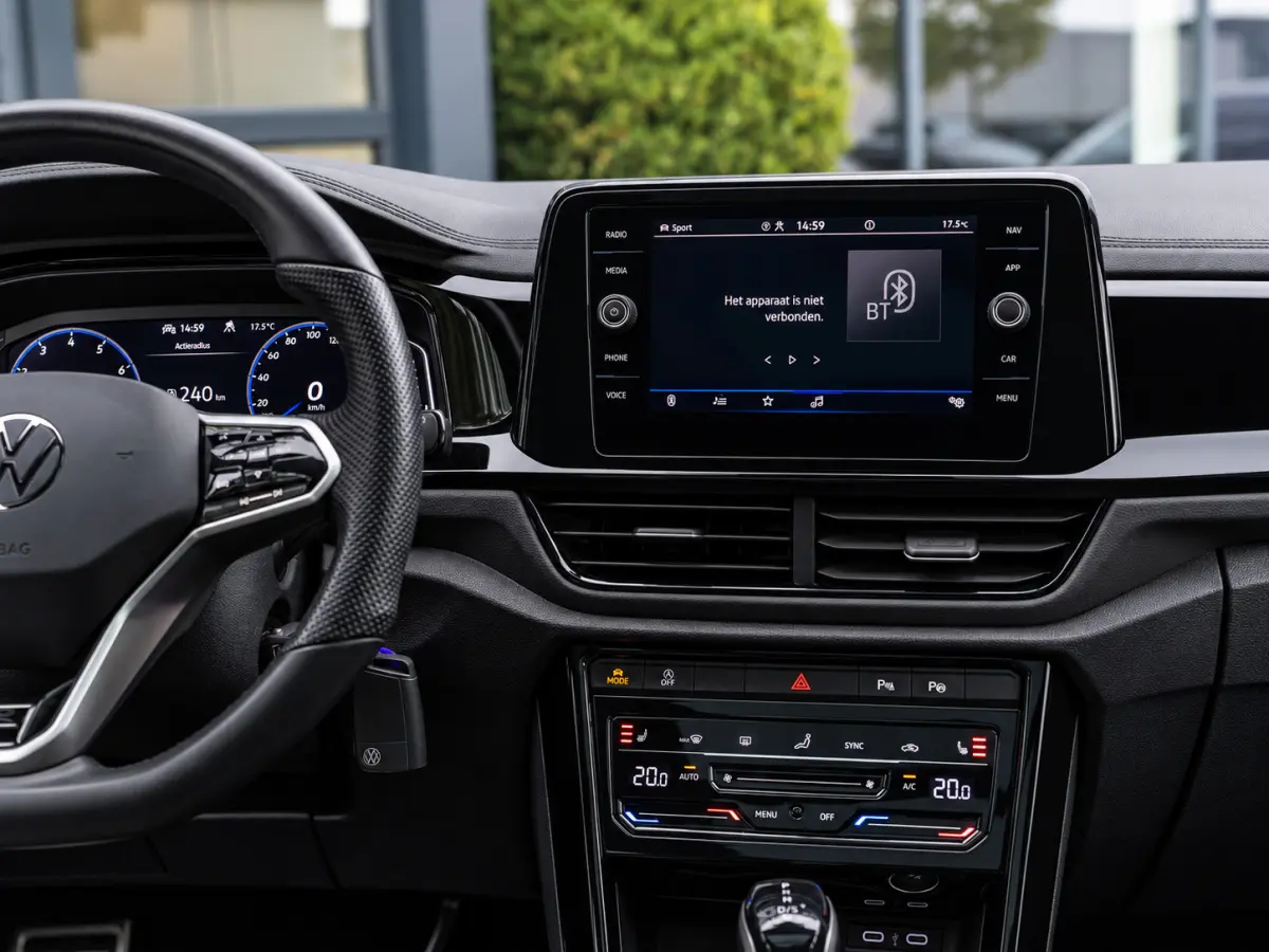 1.5 TSI R-Line|PANO|ACC|18''|MASSAGE|APP|IQ