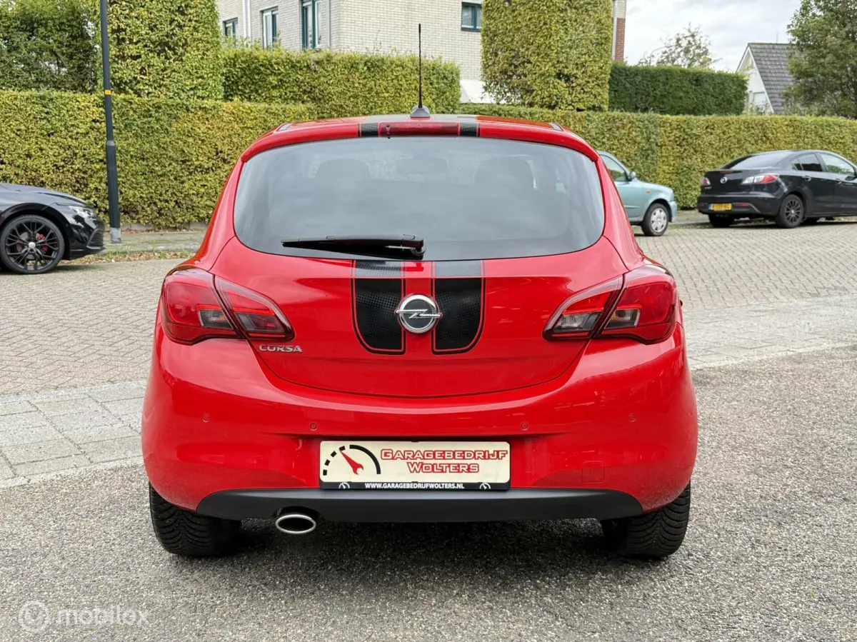 1.4 Color Edition ECC PARKEERSENS. 1STE EIGN.