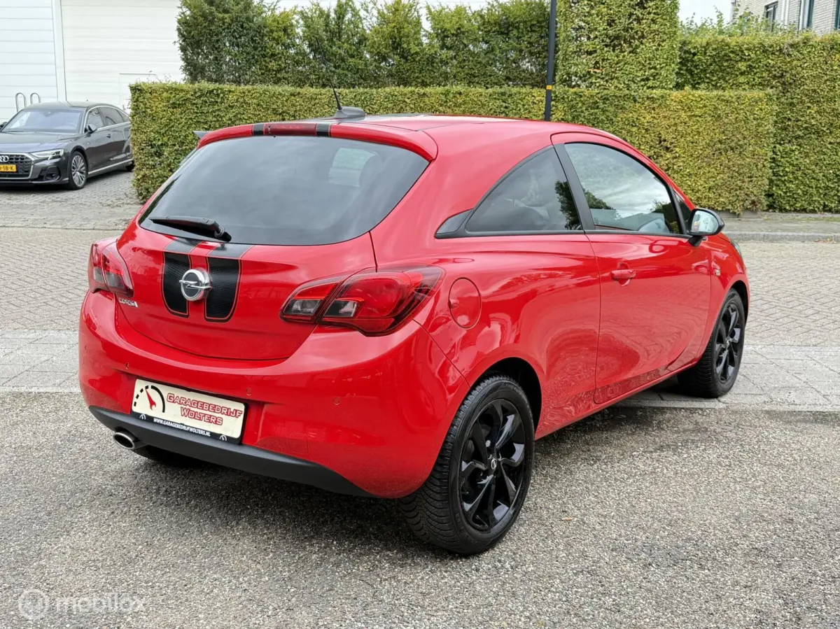 1.4 Color Edition ECC PARKEERSENS. 1STE EIGN.