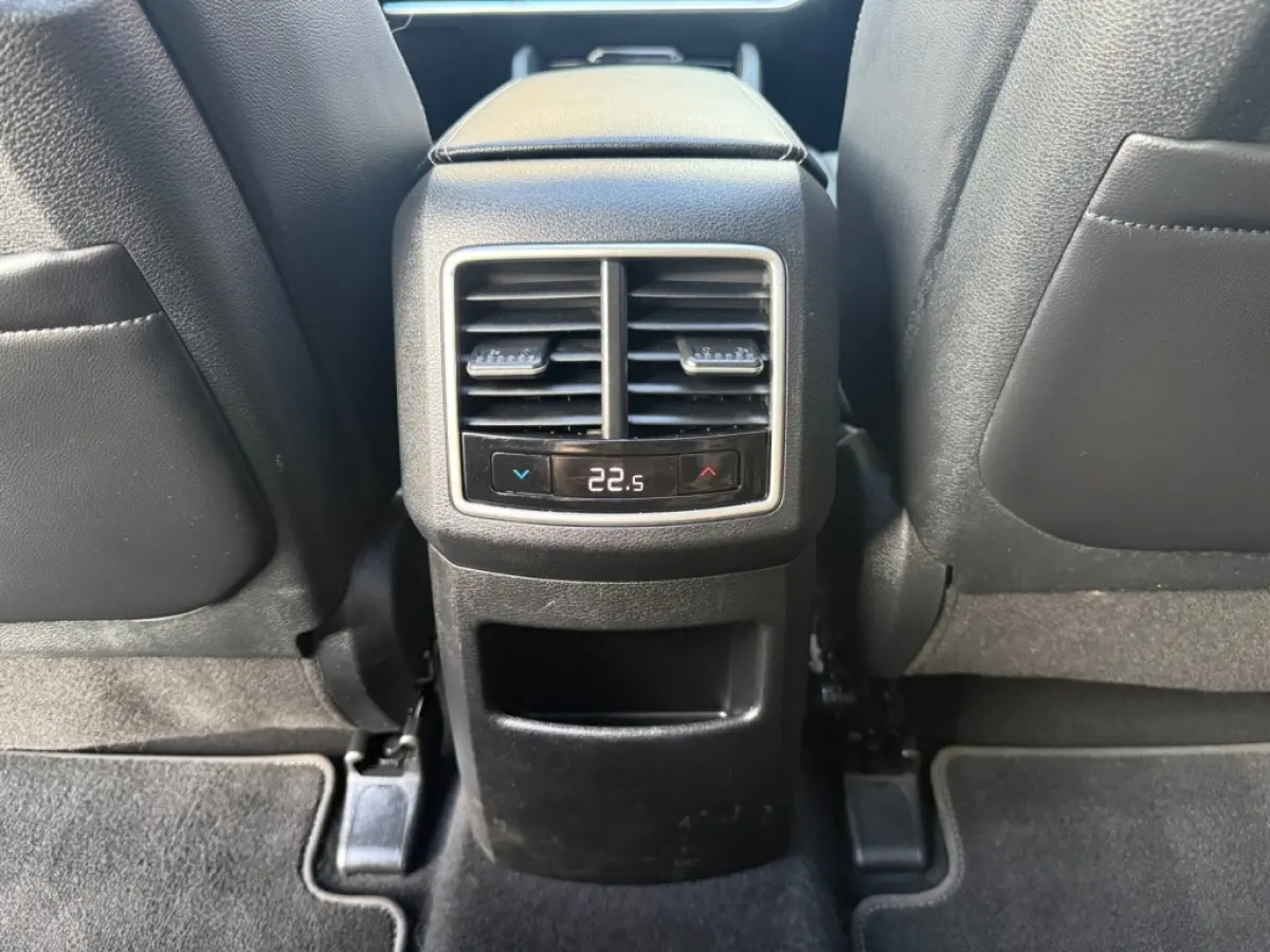 Kia Sportage 1.6 T Plugin GT-PlusLine | leer | panoramadak