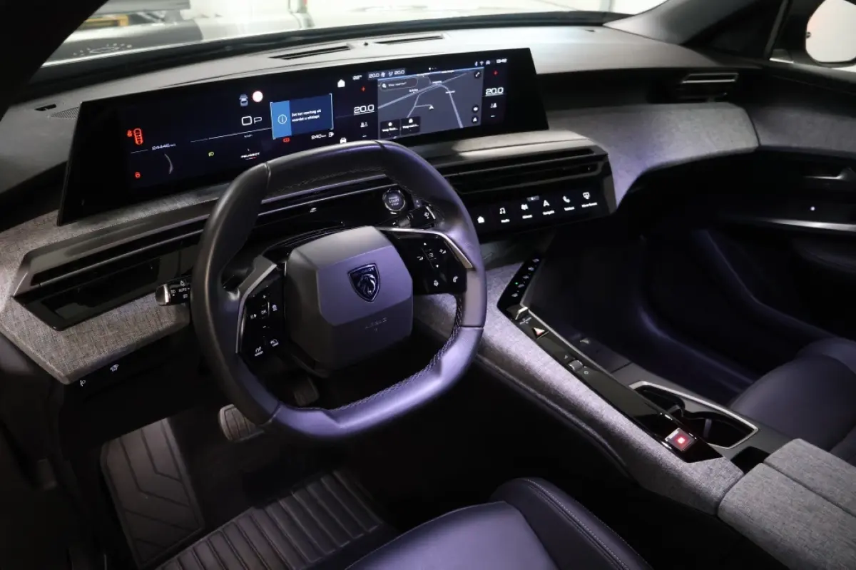 1.2 Hybrid 145 GT