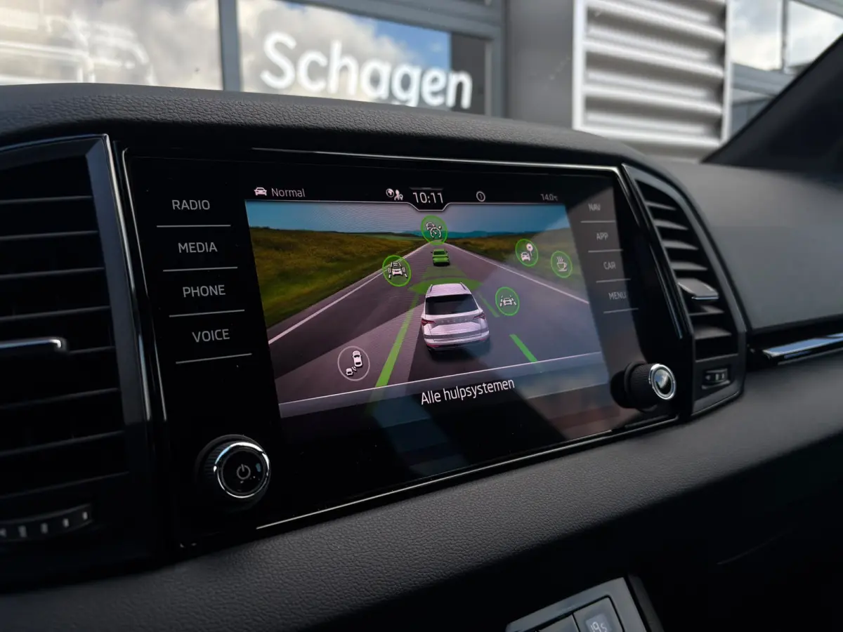 1.5 TSI 150 pk ACT Sportline Business | Achteruitrijcamera | Stoel\stuur verwarming | Apple Carplay |