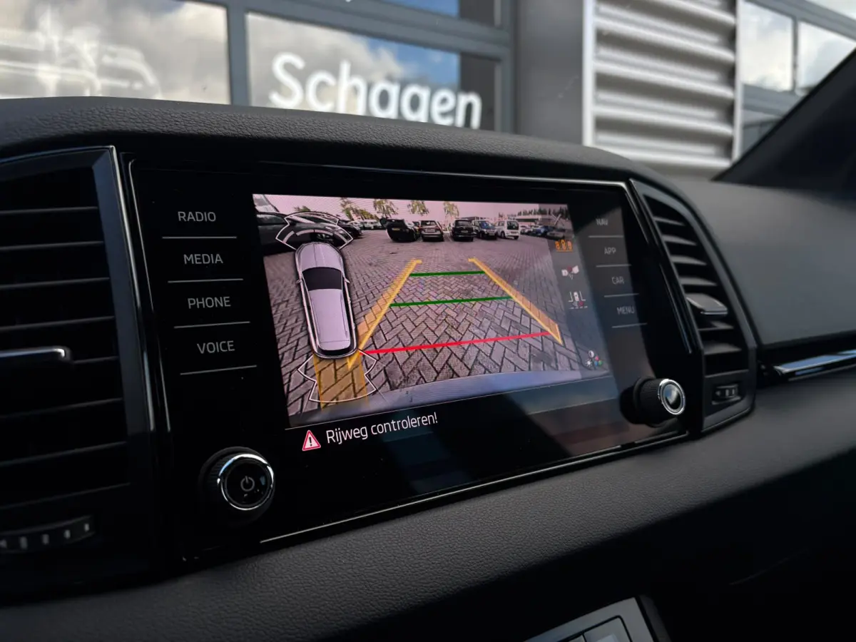 1.5 TSI 150 pk ACT Sportline Business | Achteruitrijcamera | Stoel\stuur verwarming | Apple Carplay |