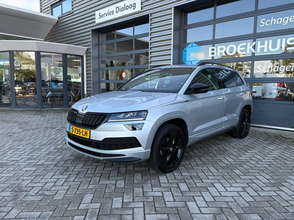 1.5 TSI 150 pk ACT Sportline Business | Achteruitrijcamera | Stoel\stuur verwarming | Apple Carplay |