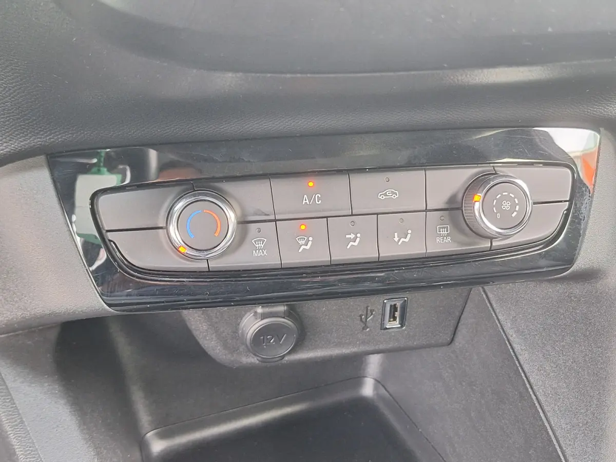 1.2 Edition 101PK /34.000 Km/navi/Apple/Android/Cruise/1e Eig/Garantie