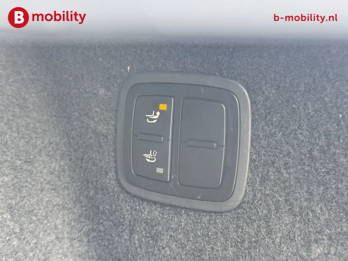 2.0 T Panoramadak Memory Pakket Trekhaak 2000kg Dealer Onderhouden! | Achteruitrijcamera | Stoelverwarming | Navigatie | Apple CarPlay