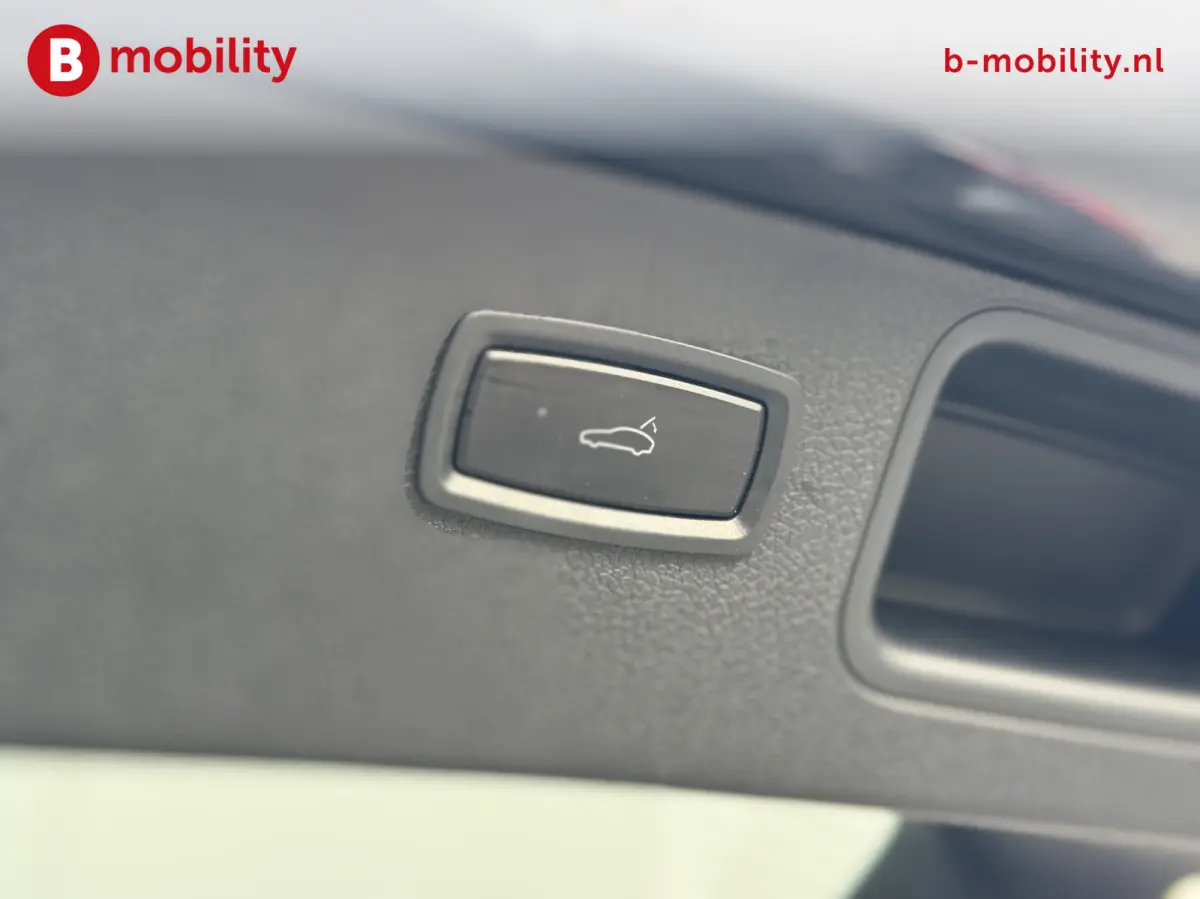 2.0 T Panoramadak Memory Pakket Trekhaak 2000kg Dealer Onderhouden! | Achteruitrijcamera | Stoelverwarming | Navigatie | Apple CarPlay