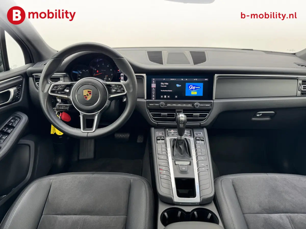 2.0 T Panoramadak Memory Pakket Trekhaak 2000kg Dealer Onderhouden! | Achteruitrijcamera | Stoelverwarming | Navigatie | Apple CarPlay