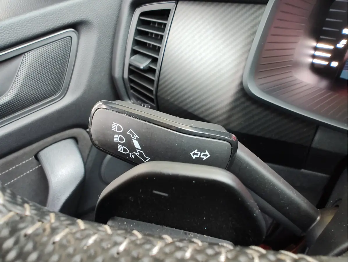 1.5 TSI SPORTLINE BUSINESS AUTOMAAT Memory Seats | Pano | Virtual Cockpit | Mille Miglia velgen