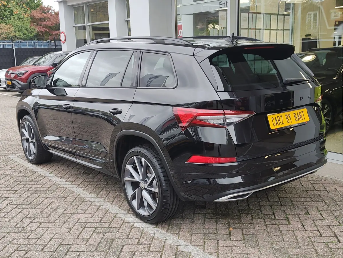 1.5 TSI SPORTLINE BUSINESS AUTOMAAT Memory Seats | Pano | Virtual Cockpit | Mille Miglia velgen
