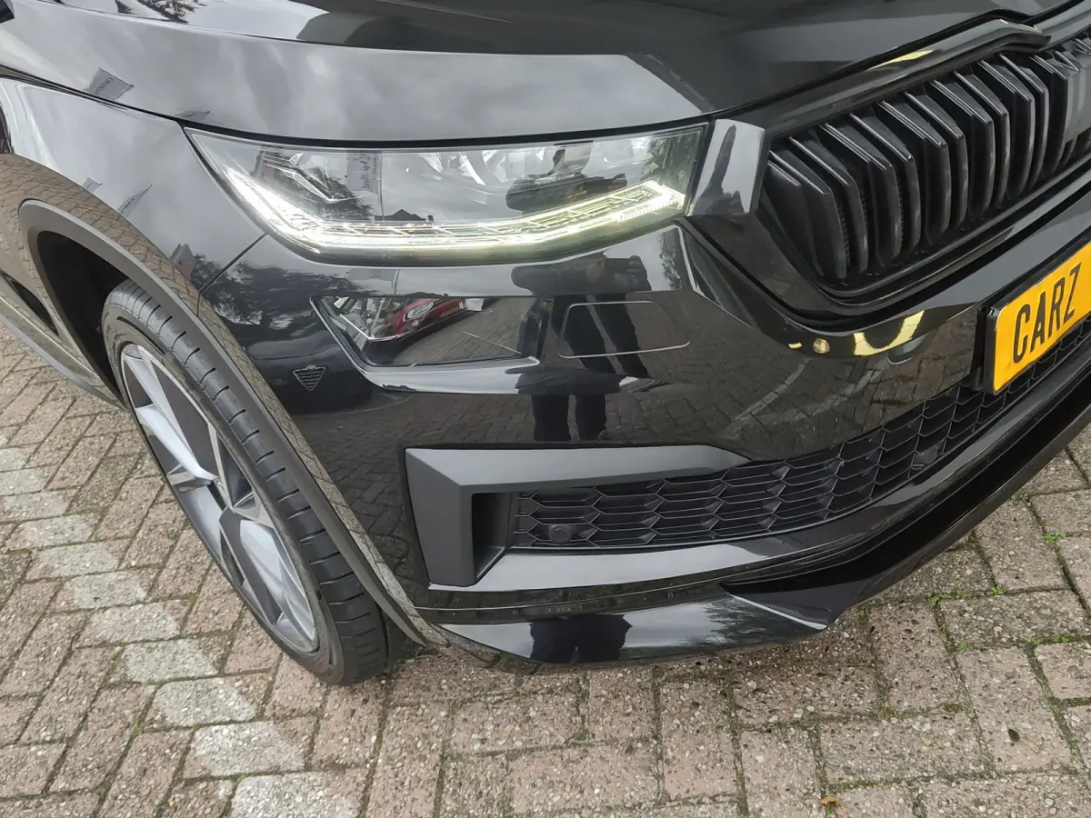 1.5 TSI SPORTLINE BUSINESS AUTOMAAT Memory Seats | Pano | Virtual Cockpit | Mille Miglia velgen