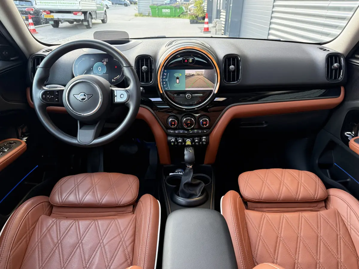 1.5 Cooper SE ALL4 Pano/H&K/Leder