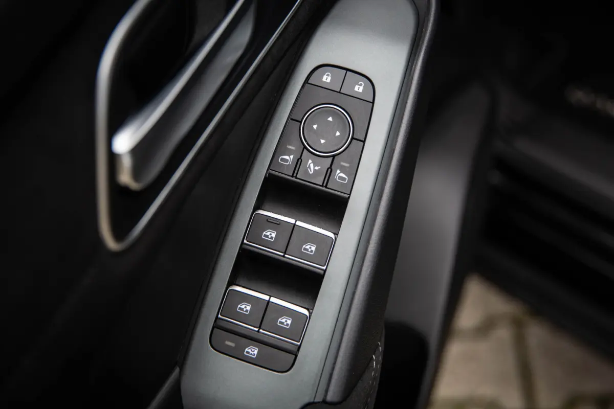 1.3 MHEV Xtronic Tekna Plus , Panoramadak, BOSE, Adap cruise, Memory seats, Rondomzichtcamera,