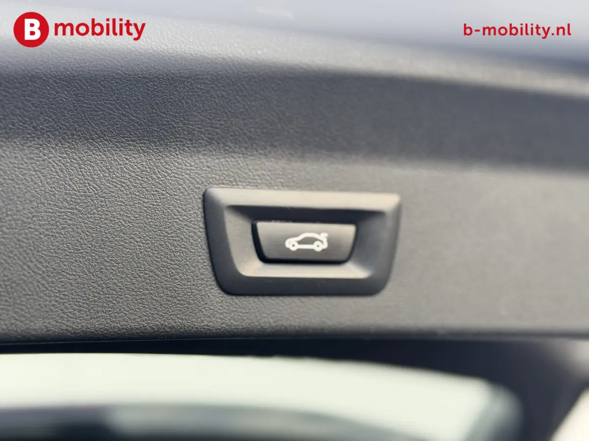 High Executive M-Sport 80 kWh SOH 100% Panoramadak NL Auto! | Elektrische Stoelen | Achteruitrijcamera | Adaptive Cruise Control