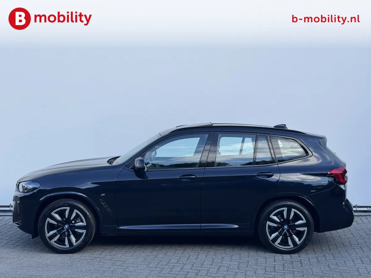 High Executive M-Sport 80 kWh SOH 100% Panoramadak NL Auto! | Elektrische Stoelen | Achteruitrijcamera | Adaptive Cruise Control