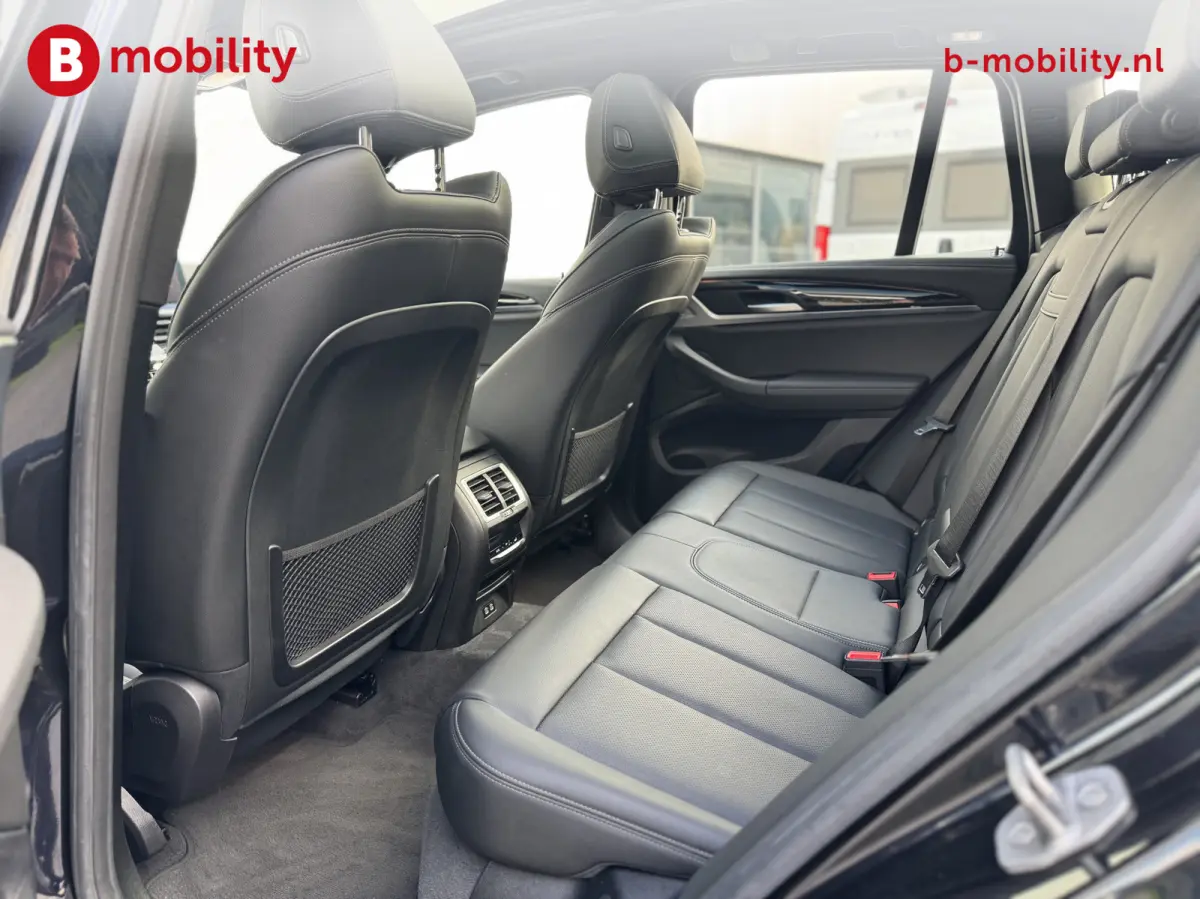 High Executive M-Sport 80 kWh SOH 100% Panoramadak NL Auto! | Elektrische Stoelen | Achteruitrijcamera | Adaptive Cruise Control