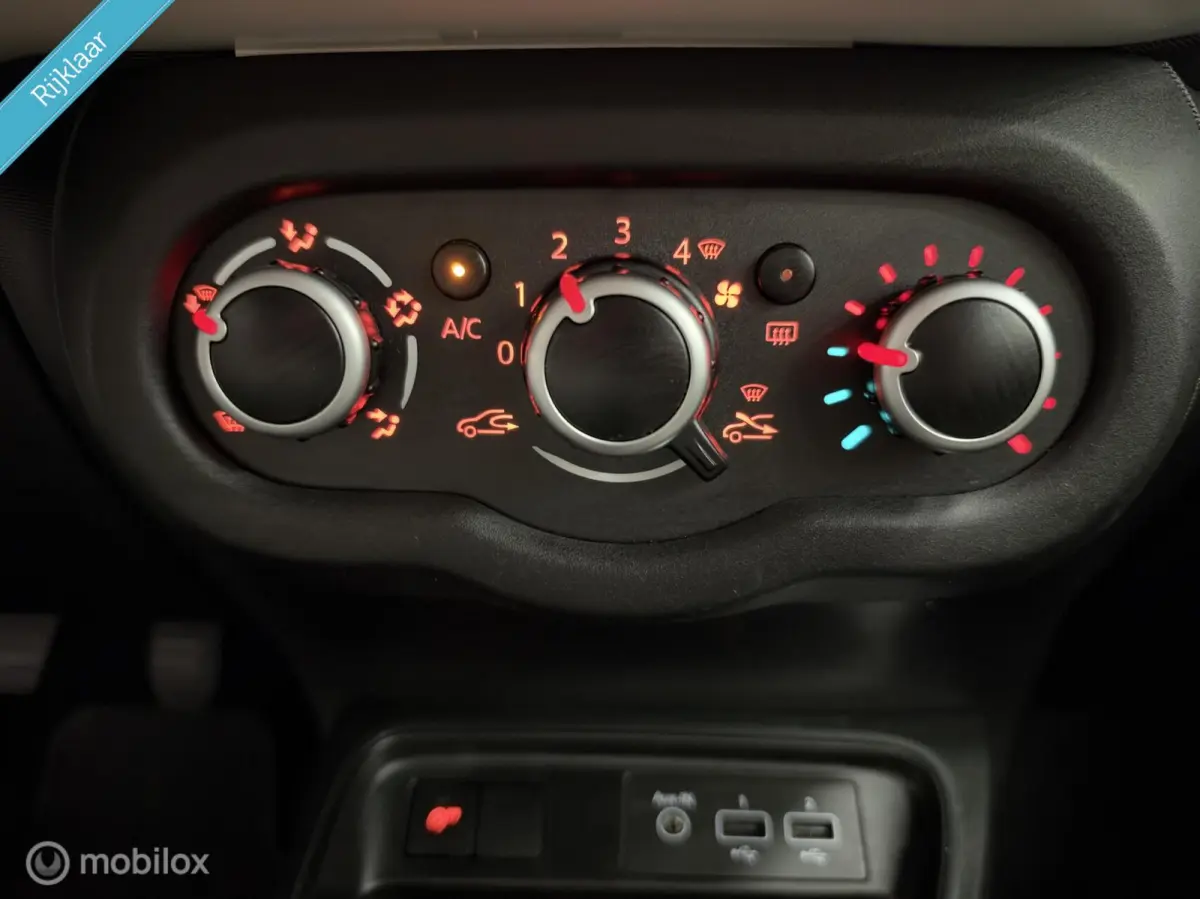 1.0 SCe Intens|Leder|Airco|CarPlay|Sport velgen