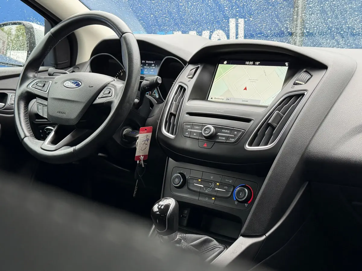 1.0 Lease Edition|D-Riem vv in 2026|2e Eigenaar|Trekhaak|Navi|Airco|Cruise|Bleutooth|PDC|LMV|Isofix|N.A.P|